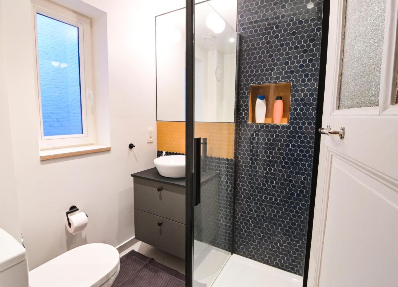 Cozy And Confortable Room Near Brussels Central Station Ngoại thất bức ảnh